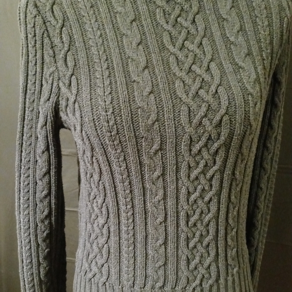 Grey sweater - Picture 2 of 4